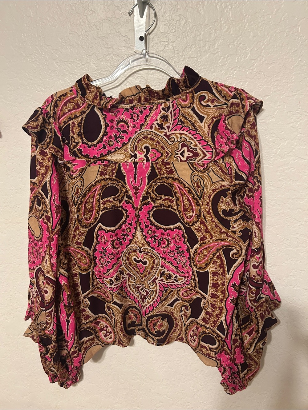 🧩a loves a Pink Paisley Long-Sleeve Blouse size M GUC - Picture 9 of 13